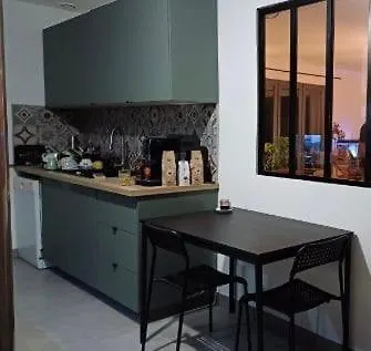Le Confort Proche De L'etang Holiday home *